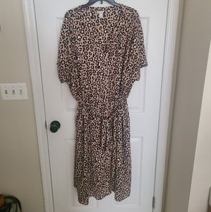 Ava & Viv leopard print midi dress